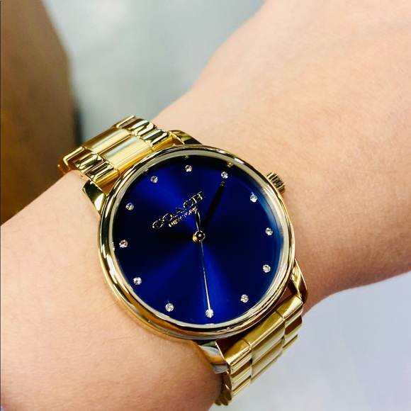 Coach gold watch - Picture 2 of 3